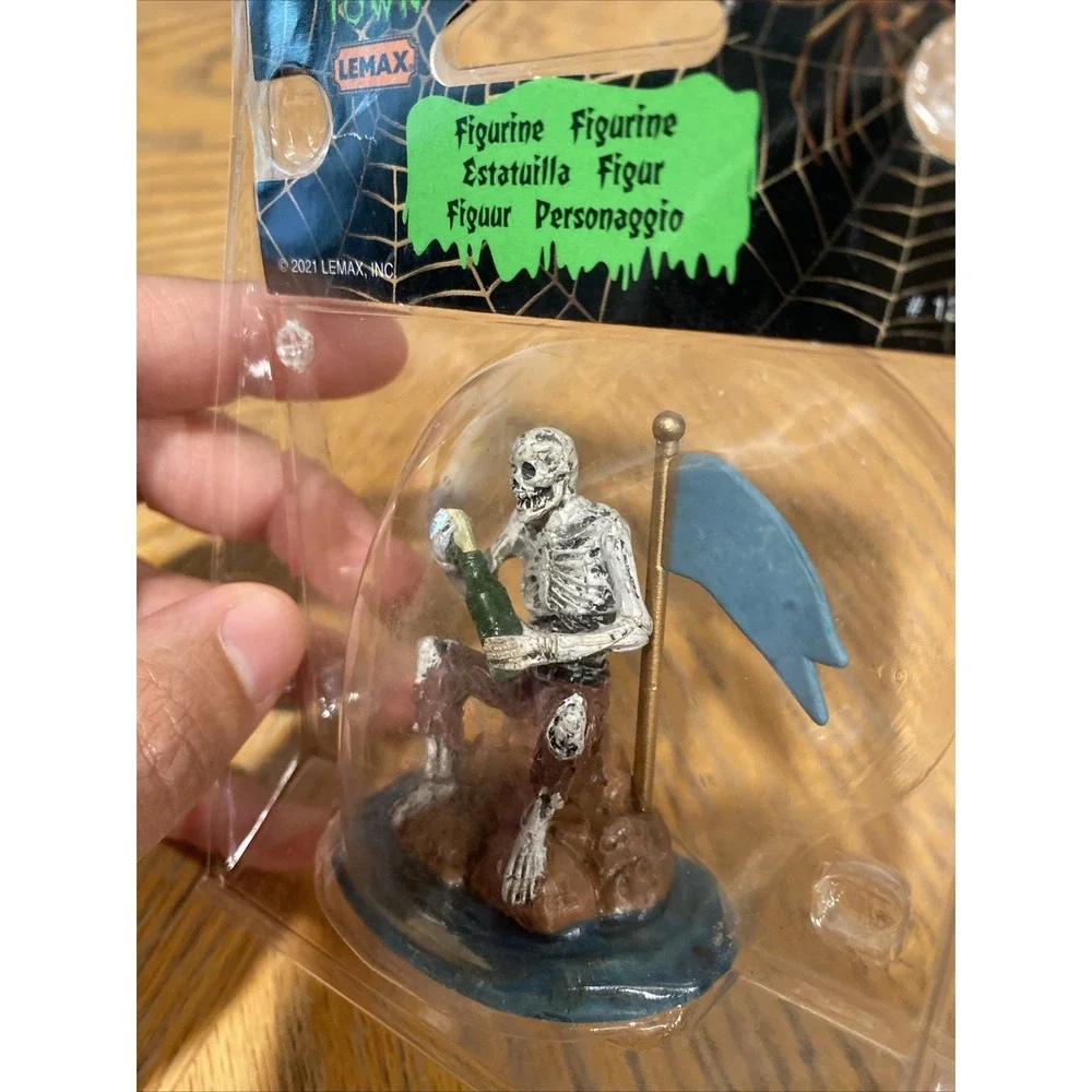 2021 LEMAX SPOOKY TOWN 
